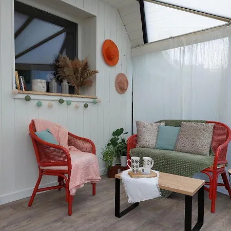 Bed & Breakfast La Cressonniere 56 *